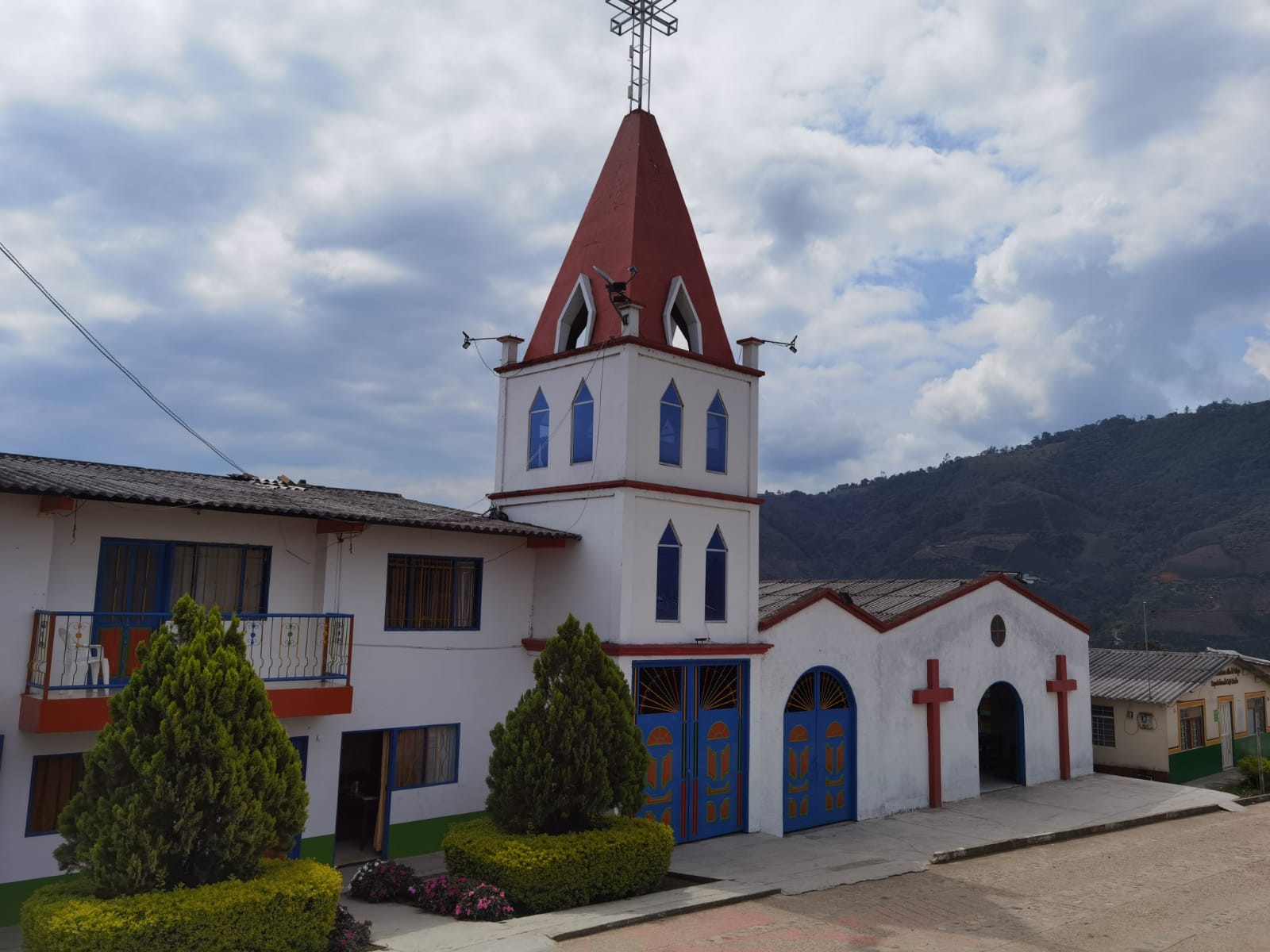 PARROQUIA NUESTRA SEÑORA DE LAS LAJAS – ALTO DEL OBISPO